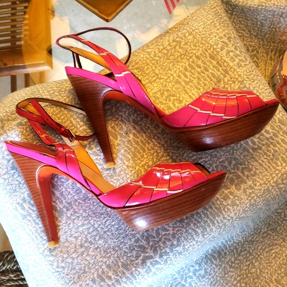 Cole Haan NikeAir 8.5 strappy platform heel